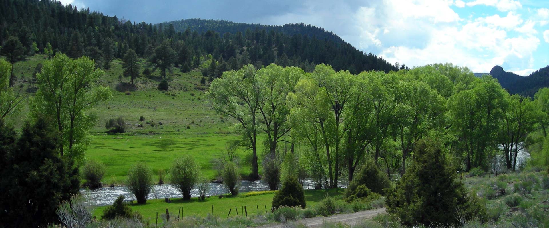 Los Pinos River Valley